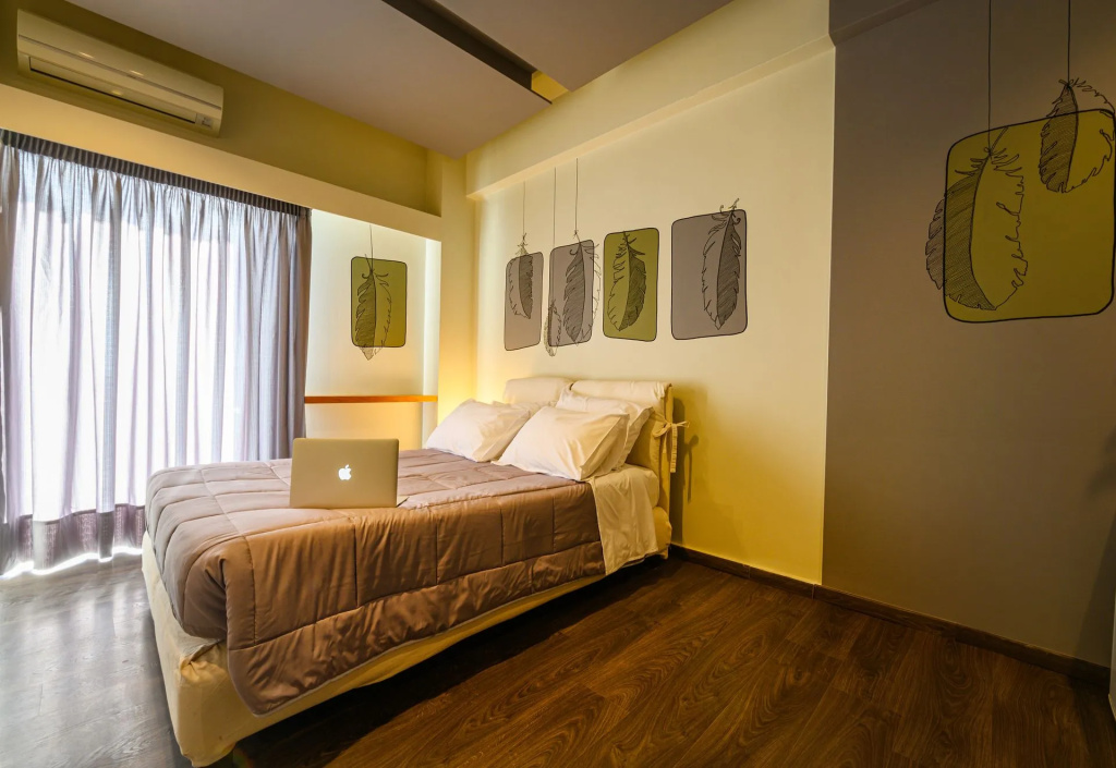 Deluxe Double room (full double bed)