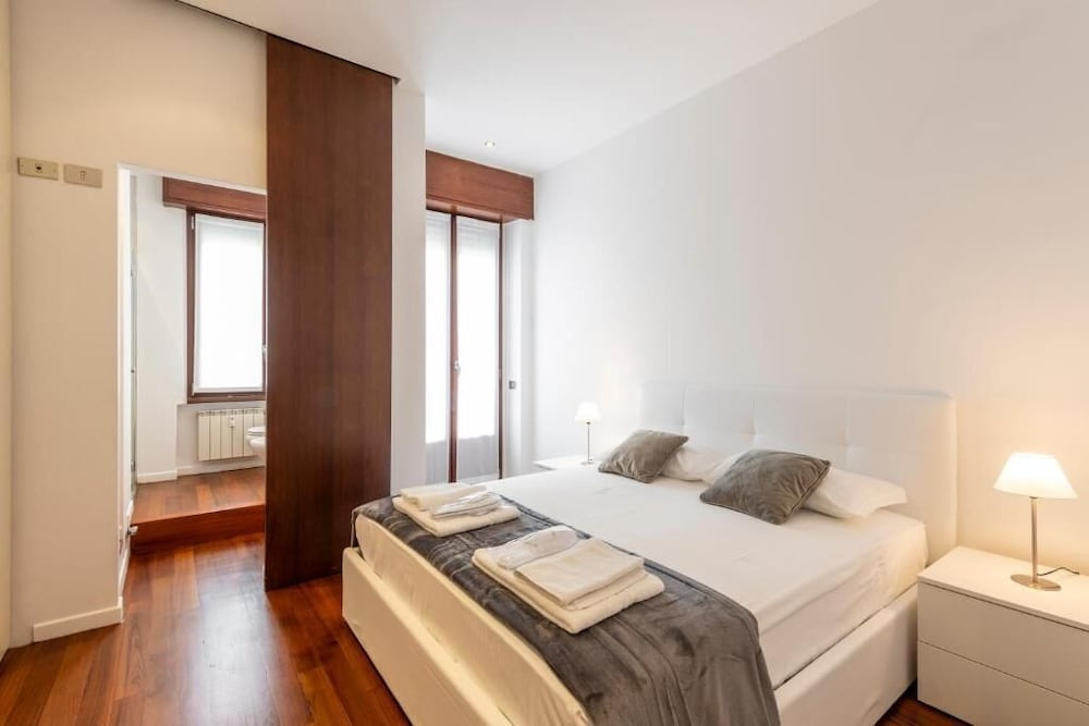 Milan Royal Suites Centro Repubblica