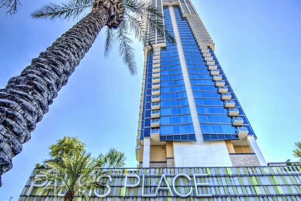 Luxury Suites at the Palms — фото