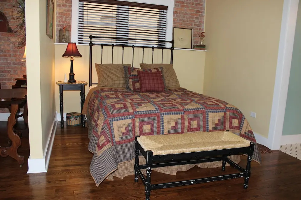 Standard room with park view