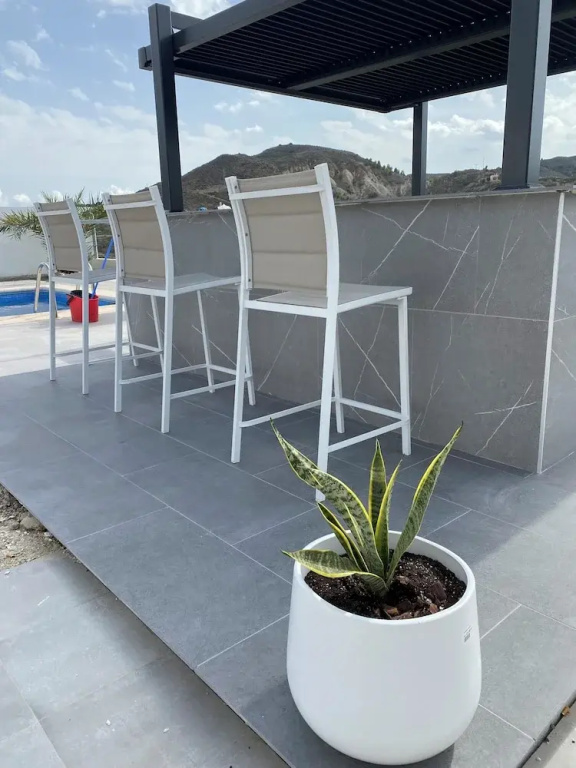 Captivating 3-bed Villa in Antas