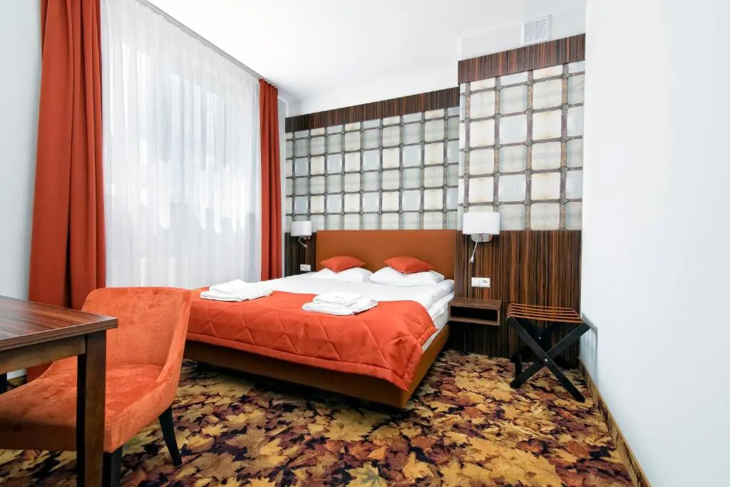 Hotel photo 1