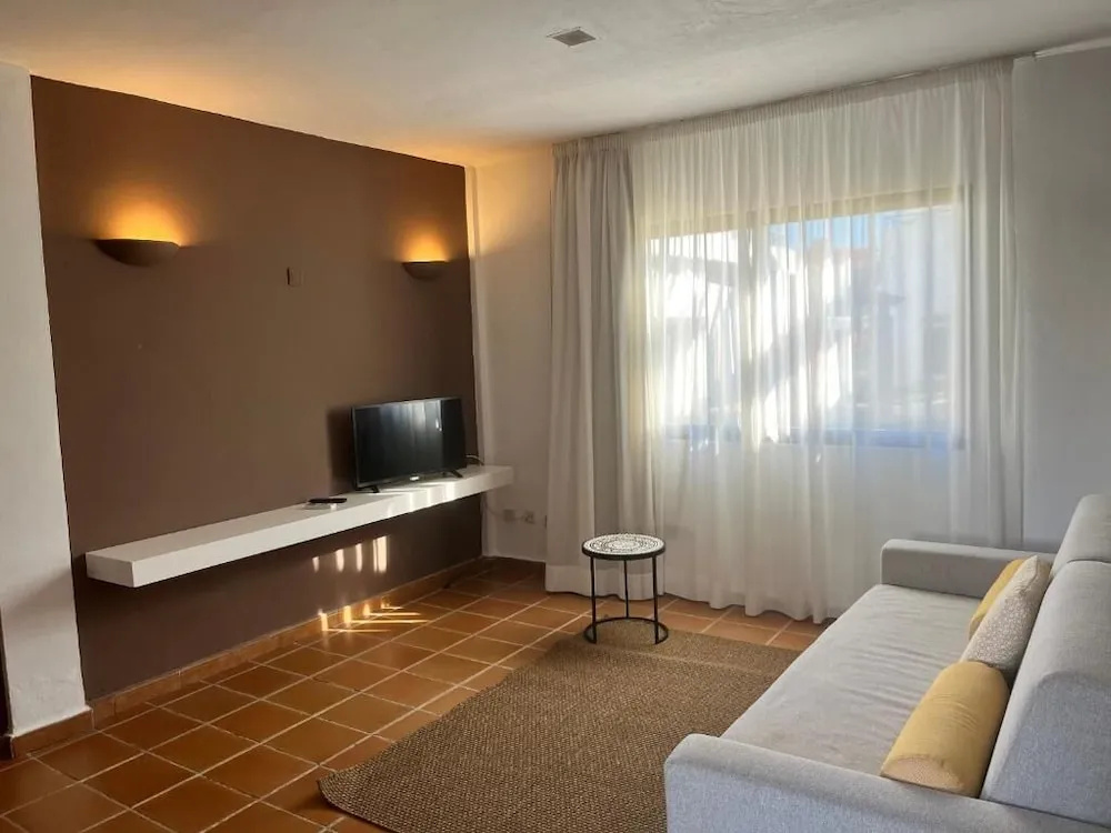 Aparthotel Nuramar - Chambres