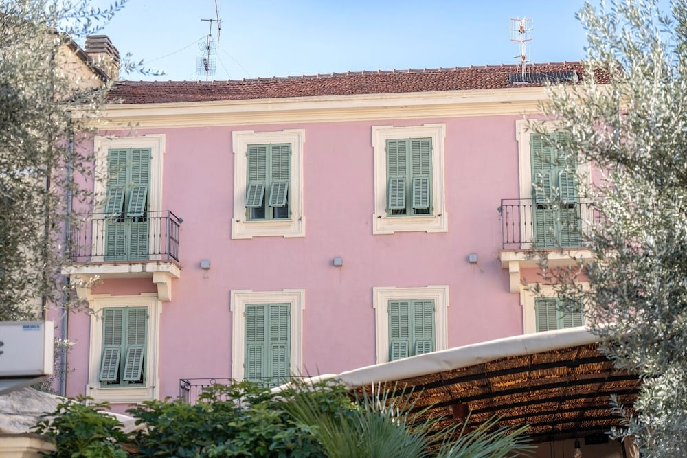 LC Boutique Hotel
