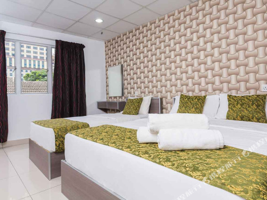 Lacomme Inn