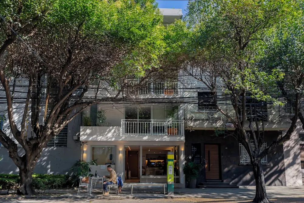 Casa Hugo by Capitalia