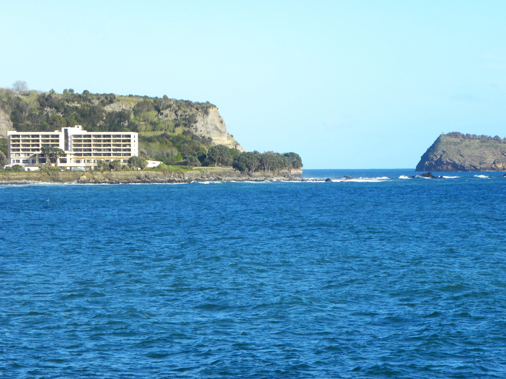 Beach & Waterfront