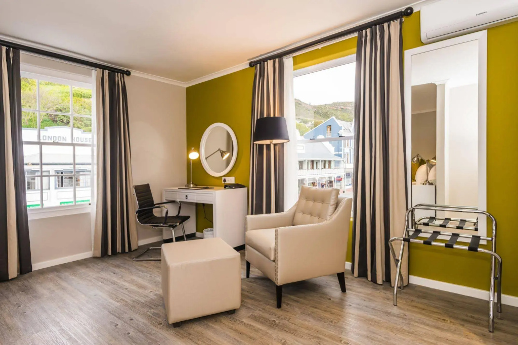 Simon's Town Quayside Hotel - Général