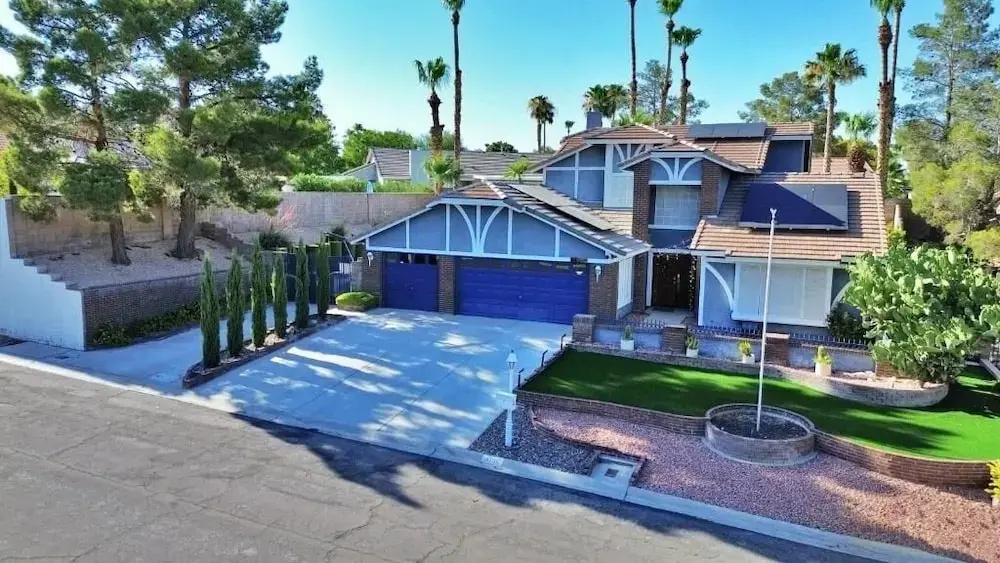 A -Lv Home Palm D