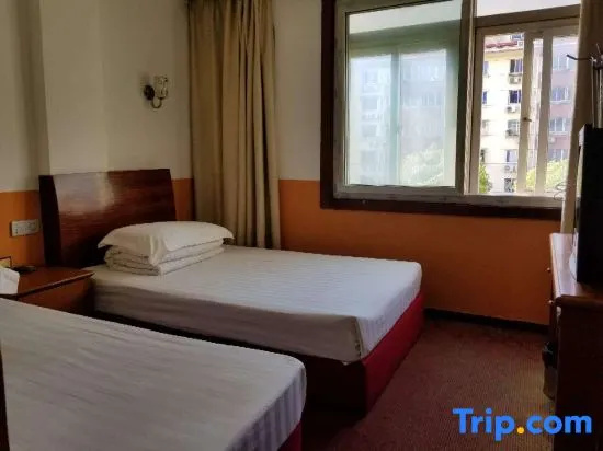 Economy Double room (full double bed)