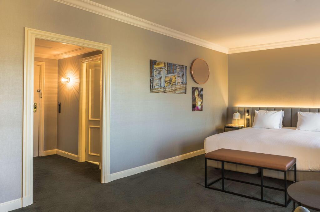 Hotel Hubert Grand Place Brussels picture