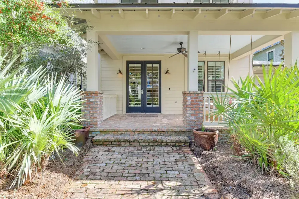 1 Mi to Shore! 30A Beach Retreat w/ Porches