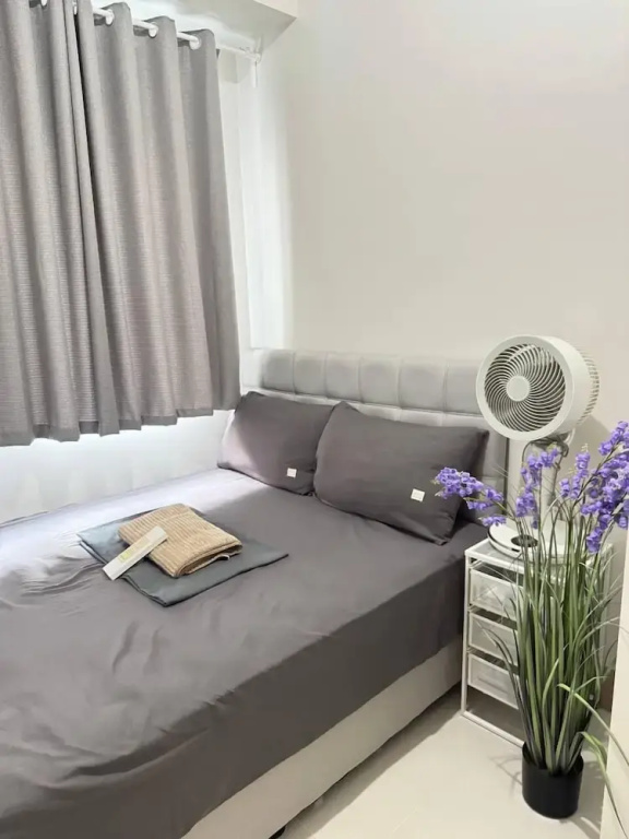 Comfort room