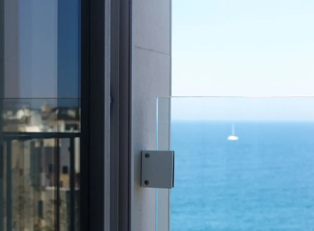 Standard Double room with sea view (full double bed)