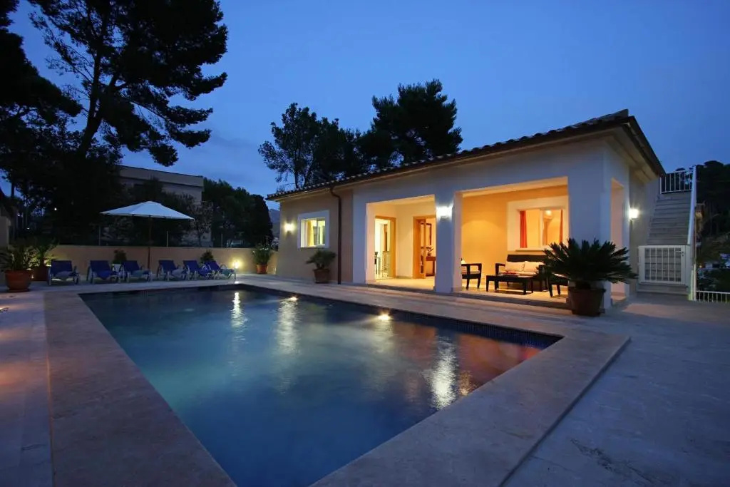 Villa