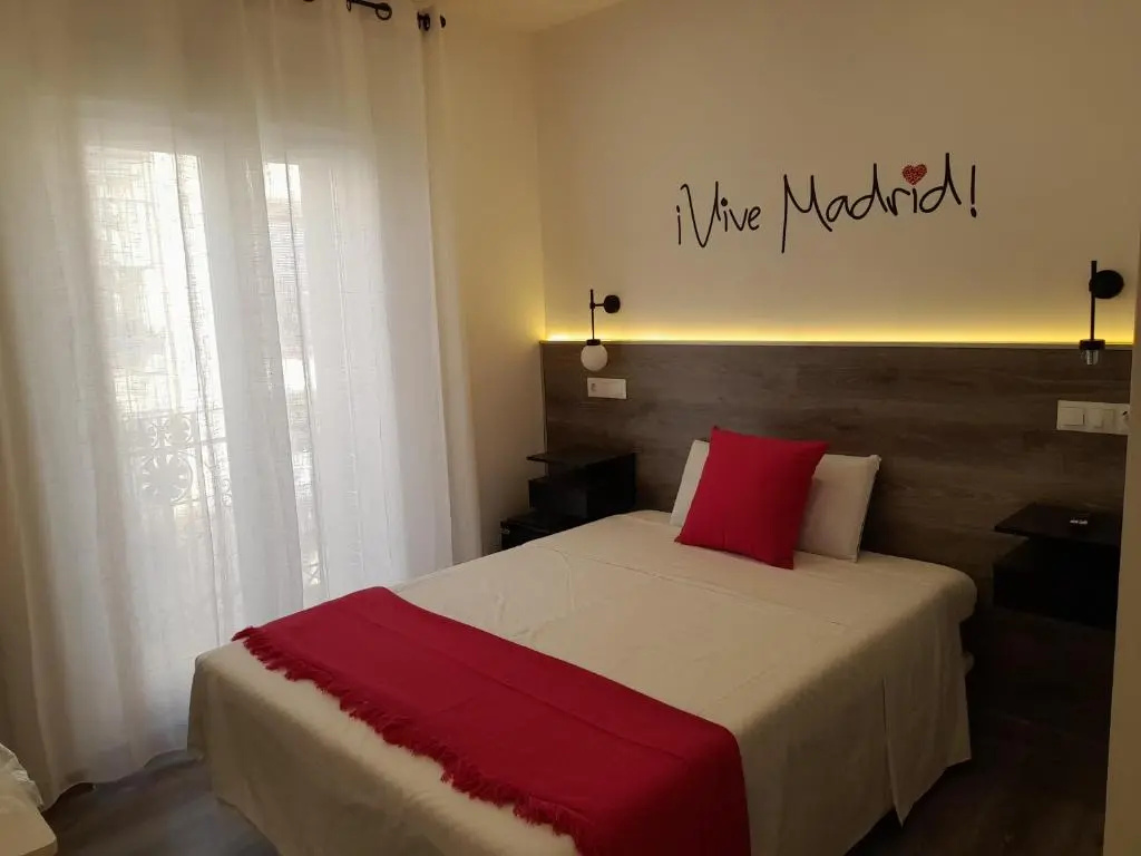 Standard Double room (full double bed)