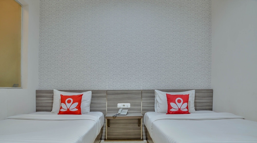 ZEN Rooms near Airport Bandung