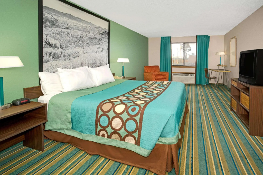 Standard Double room (full double bed)
