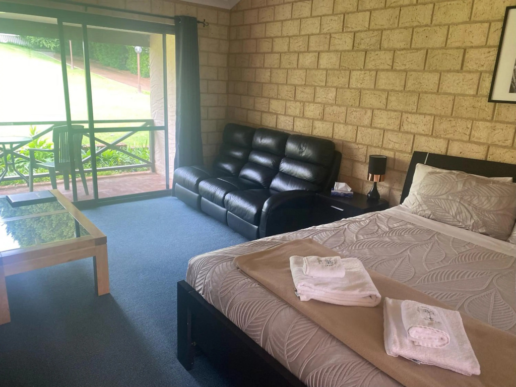Karri Forest Motel in Pemberton