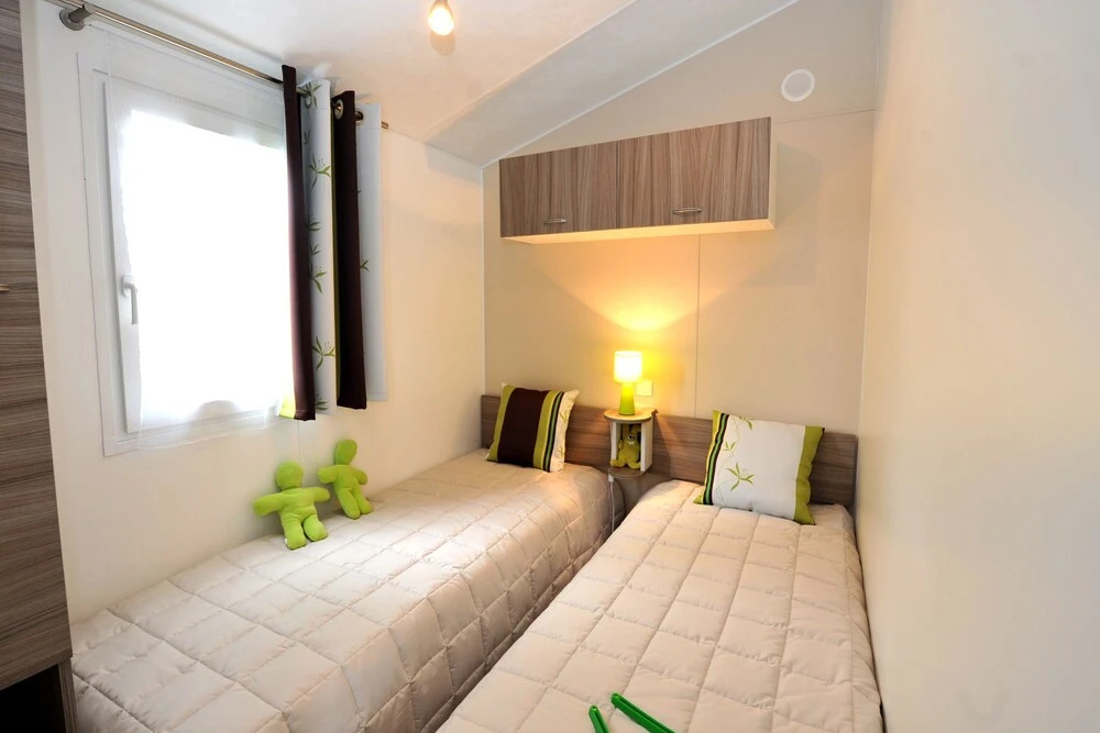 3 Bedrooms Standard room with balcony