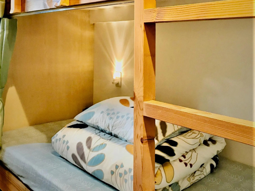Bed in Dorm