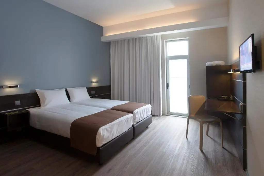 Standard Double room (twin beds)