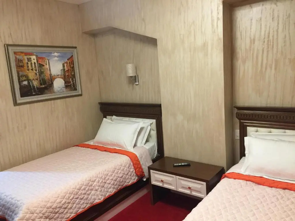 Standard Double room (twin beds)