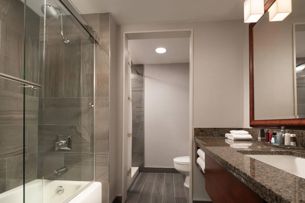 1 Bedroom Double Junior Suite (full double bed)