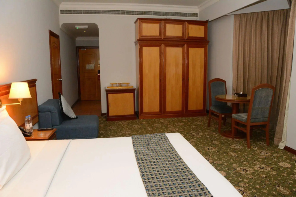 Phoenicia Hotel-Hoora - фото 15