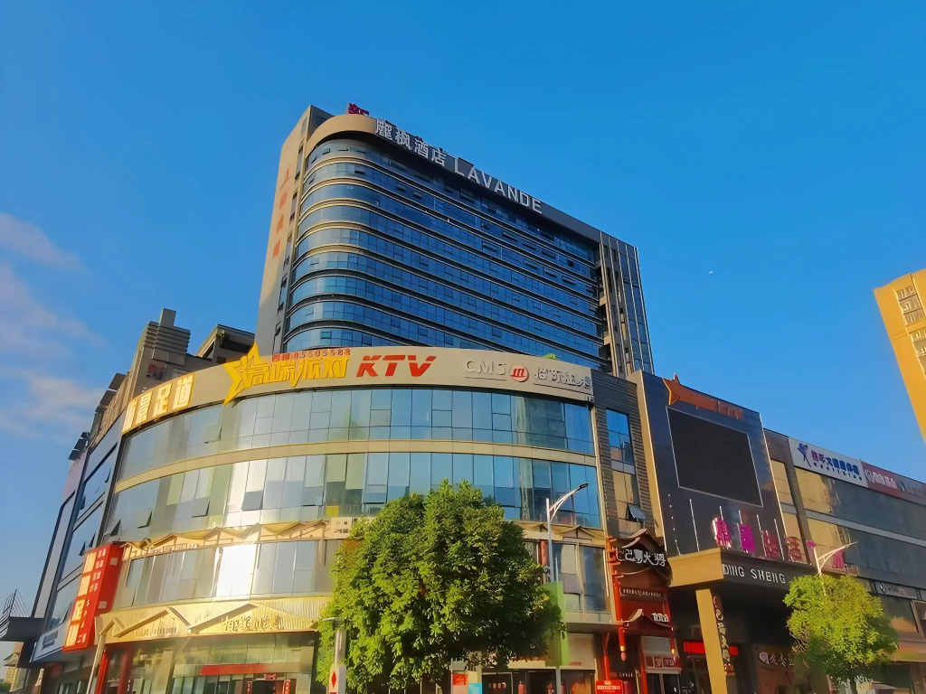 Lavande Hotel Dongguan Tiger Gate Wanda Plaza in Dongguan