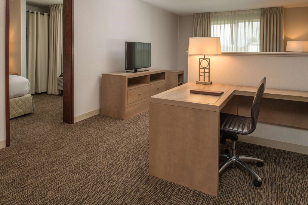 Doubletree by Hilton Salem - фото 4