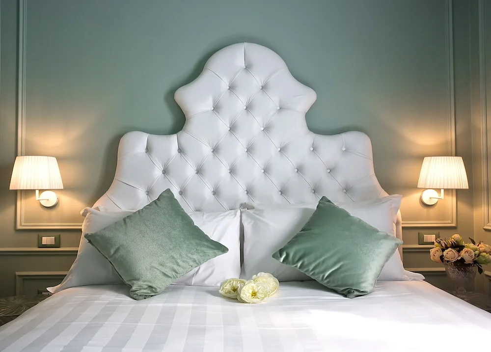 Classic Double room (full double bed)