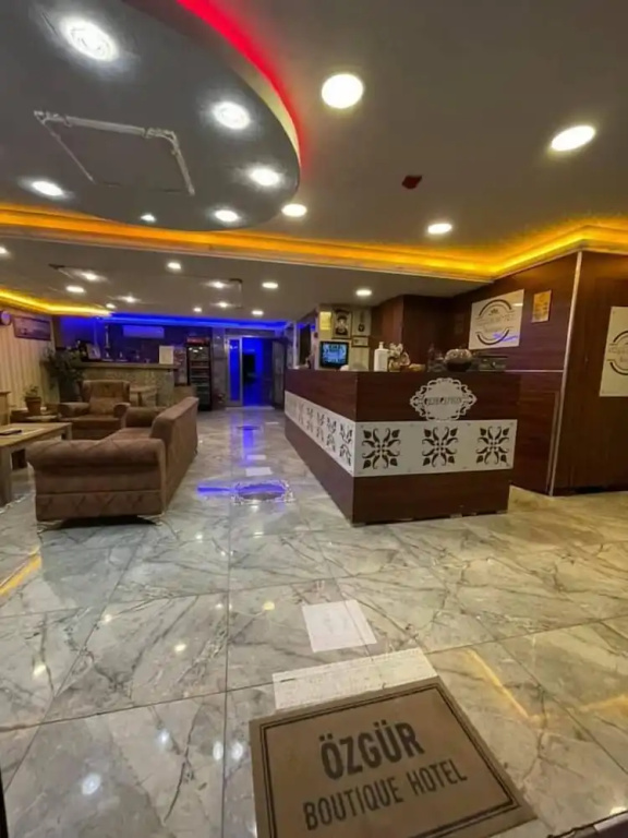 Ozgur Hotel — фото