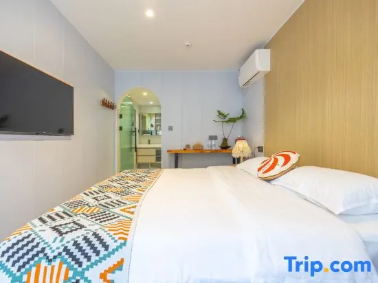 Standard Double room with garden view (full double bed)