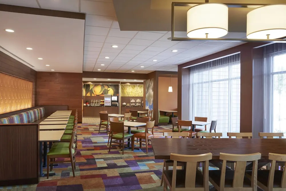 Fairfield Inn & Suites Niagara Falls