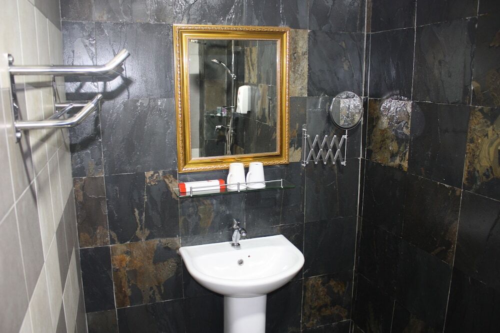 Hote123