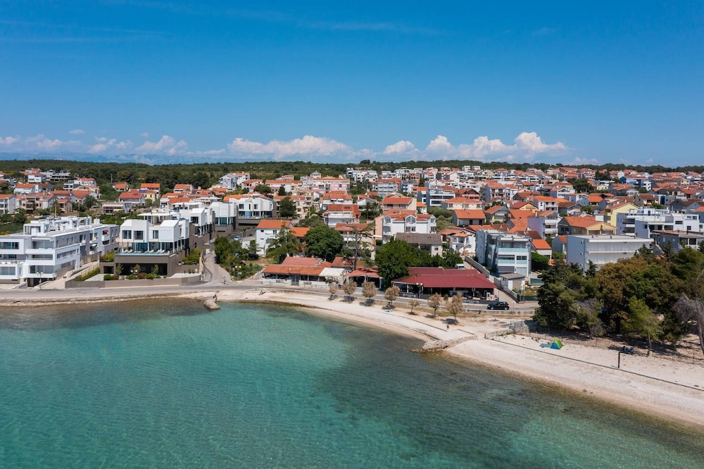 Dedaj Resort - Villa Tina
