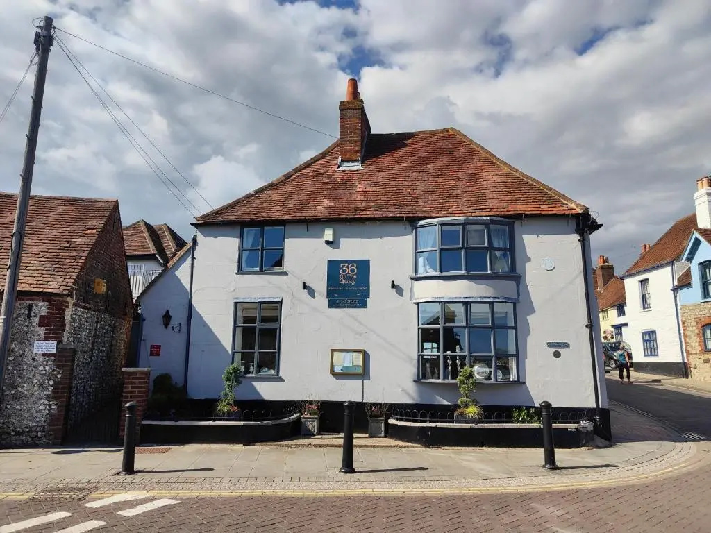 *NEW* Stunning EMSWORTH HARBOUR 3 Bedroom House