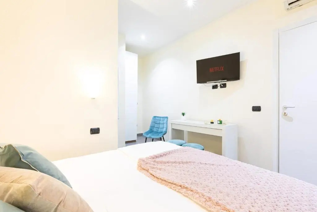 Economy room