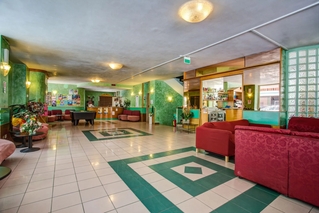 Hotel photo 2