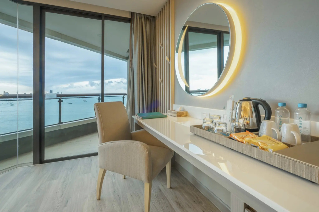 Deluxe Double room with sea view (twin beds)