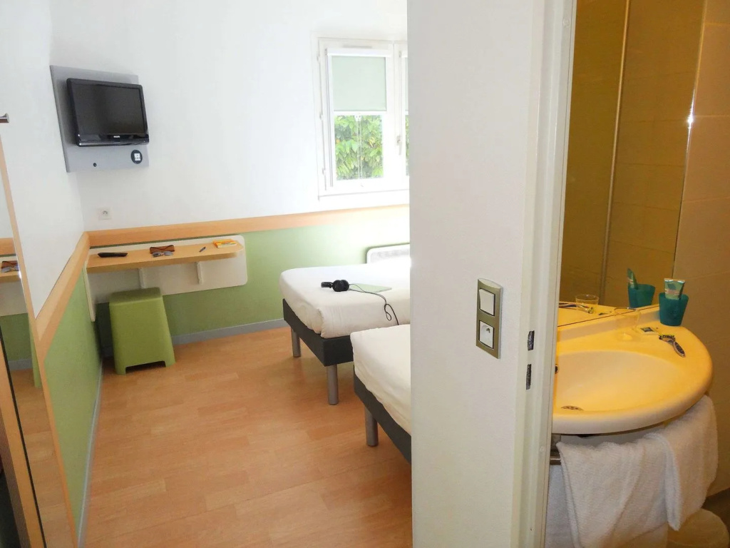 Afficher la photo 7 — ibis budget Marne la Vallée
