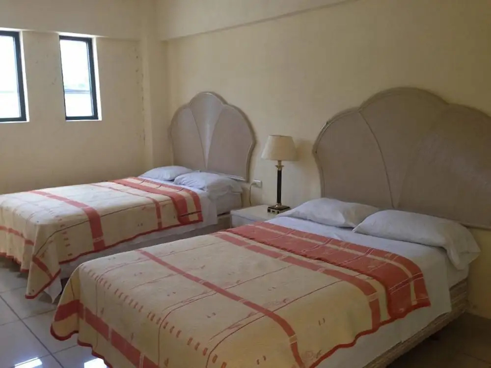 Hotel photo 2