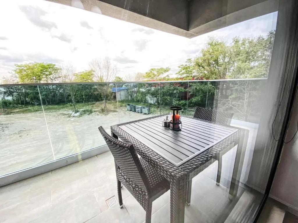 Pearly Gates 5