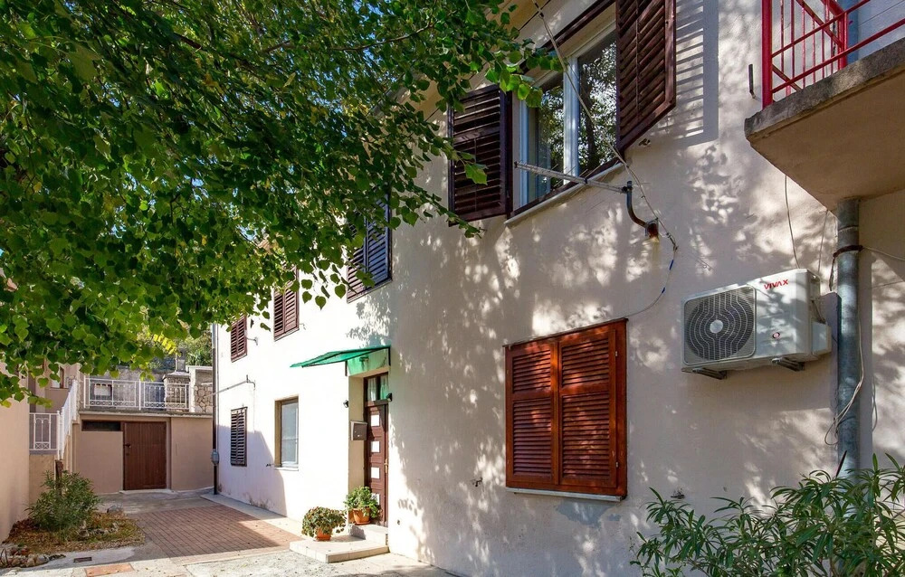 Stunning Home in Jablanac With Wifi and 1 Bedrooms
