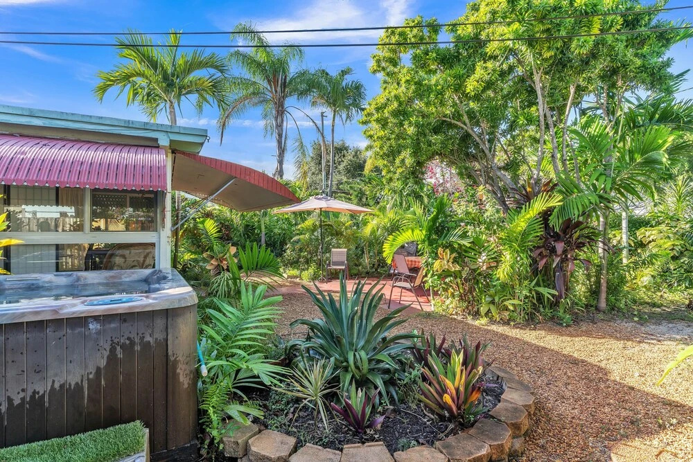 Beautiful Comfy Home With Private Hot Tub Close To Beach 2 Bedroom Home by RedAwning