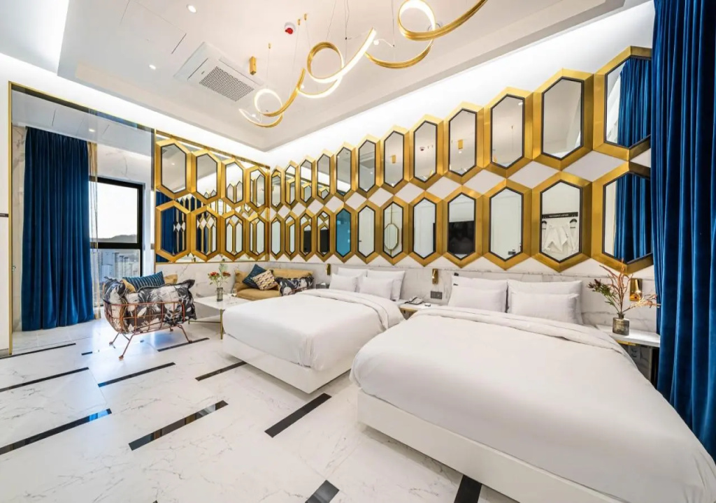 Royal Suite