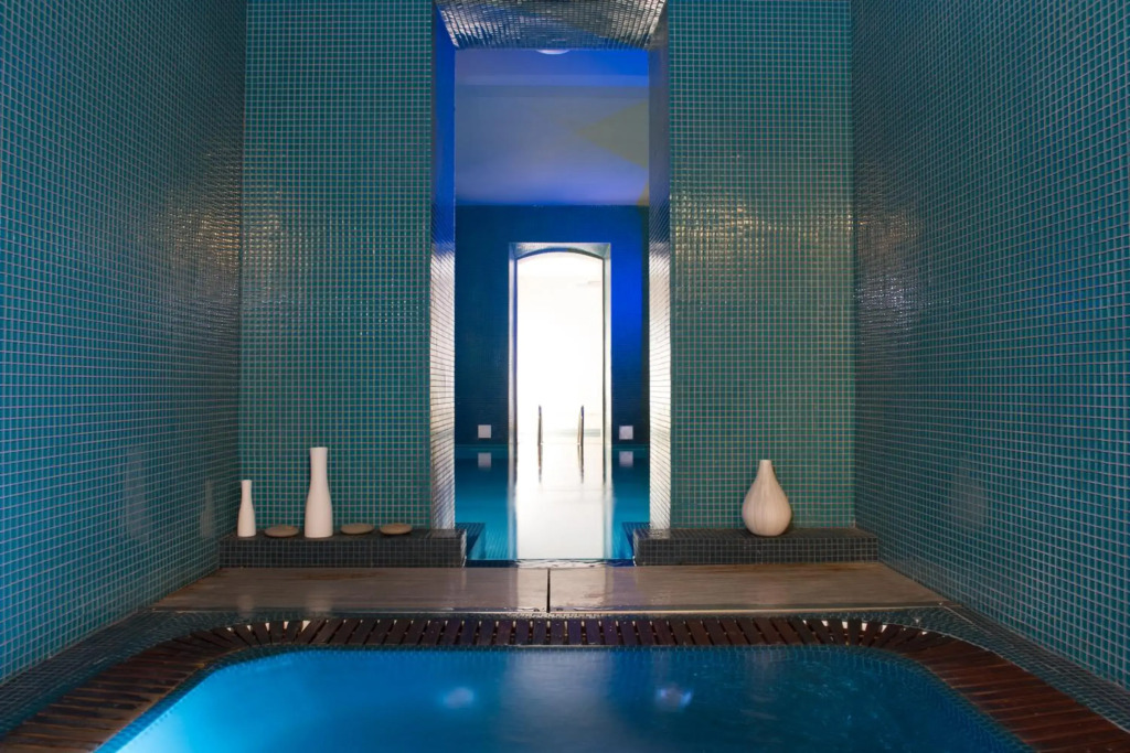 C2 hôtel - фото 23