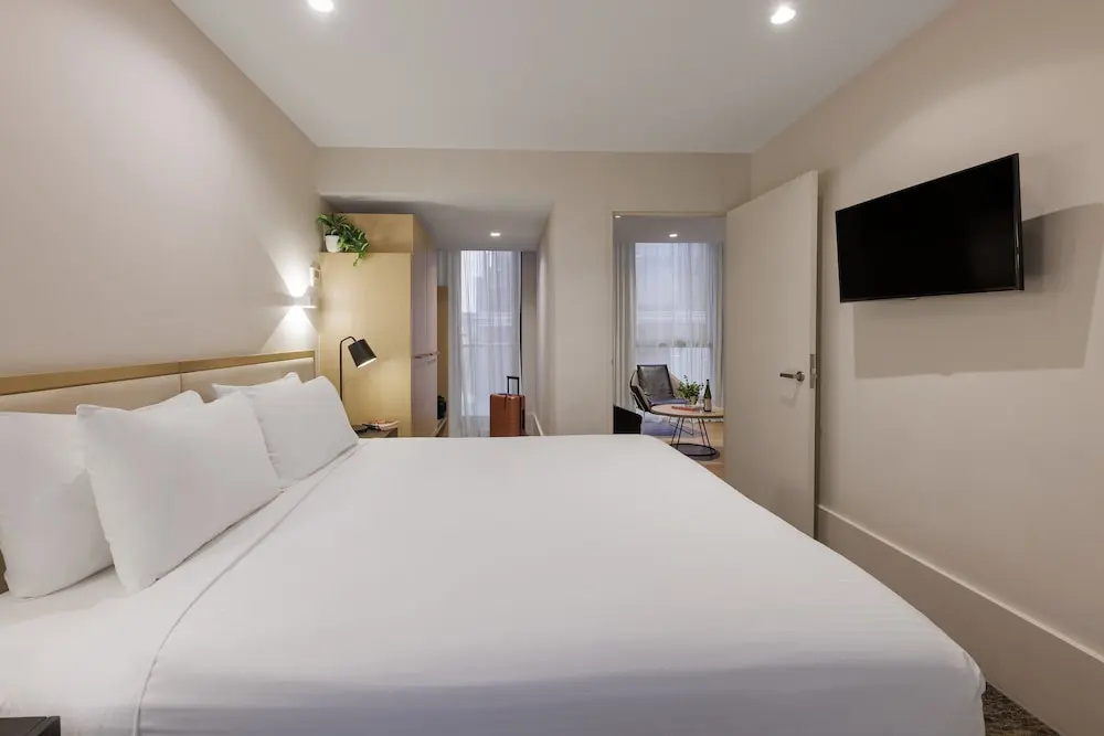 2 Bedrooms Family Apartment