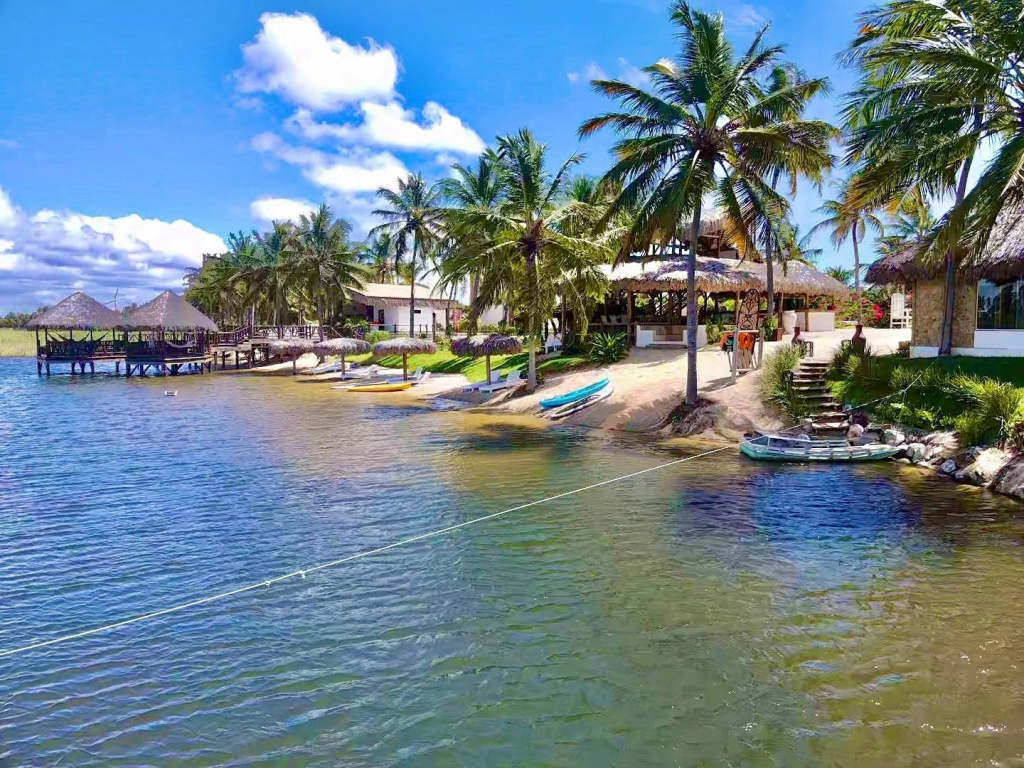 Beach & Waterfront